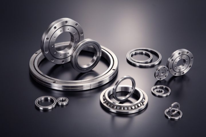 Robust Crossed Roller Bearings With Sealing and Design Options